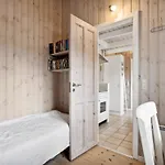 4 Person In Hemmet-by Traum Hemmet